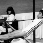 video imagini memorabile cu nadia comaneci in anul dedicat marii campioane de la bataile cu perne la jocurile olimpice 698d054394bb3