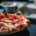 video tainele gastronomiei predate la clasa zeci de elevi au invatat sa faca pizza napoletana dupa reteta originala parea mai usor 69915c3b5b4d8