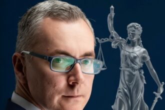 asediu usr in parlament pe sistemul judiciar stelian ion vrea limitarea influentei politice in numirea si revocarea procurorilor de rang inalt 69c1512e122ca