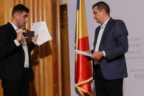 aur depune motiune de cenzura in ziua in care psd ameninta ca iese de la guvernare udmr caderea guvernului duce la cresterea deficitului bugetar si la imprumuturi externe mai scumpe 69cba48940f5b