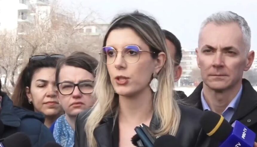 buzoianu mediu la constanta ne dorim turism dar cu respectarea legislatiei plajele din romania nu trebuie sa fie vestul salbatic ele trebuie sa fie civilizate video 69b414825c275