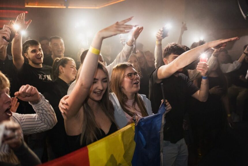 comunitatea tinerilor basarabeni din constanta organizeaza hora unirii triplu eveniment la 108 ani de la unirea basarabiei cu romania 69bbe557462be