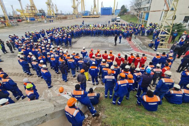 criza industriala majora statul intervine pentru plata salariilor restante la santierul naval mangalia 69c675f505fa1