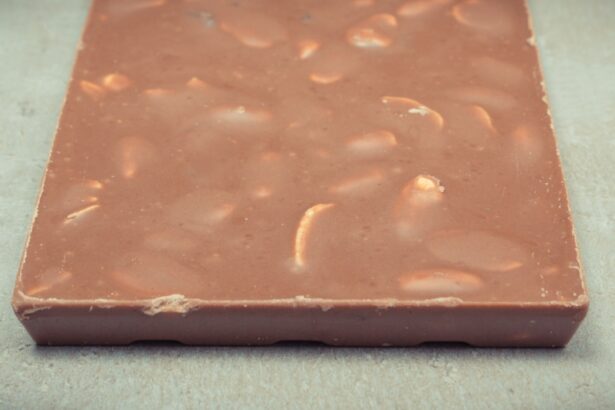de ce apar pete albe pe ciocolata motivul pentru care nu ar trebui sa o arunci imediat 69b03bda0e613