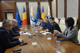 diversificare a rutelor de transport ambasadorul uzbekistanului vrea o noua cale catre europa prin portul constanta 69cbb2fc8c873