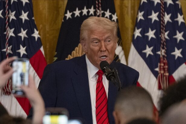 doar un sfert dintre americani aproba razboiul lansat impotriva iranului trump ii facem praf valul mare nici macar nu a venit 69a5ec472000a