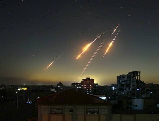 dupa rusi chinezii incep sa ofere suport iranului teheran si a cerut scuze vecinilor pentru bombardamente pentru sua conflictul are nota de plata de un miliard de dolari zi 69ac634025883