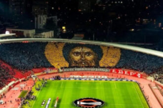 foto clubul steaua rosie belgrad amendat de uefa pentru o scenografie care prezenta o icoana a lui iisus 69c7da77da904