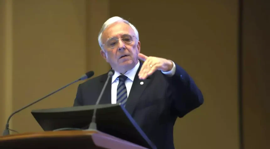isarescu bnr stabilitatea economica nu mai este sigura romania in pericol din cauza socurilor globale 69cb7f8d5511d