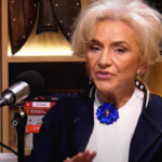 lavinia barlogeanu despre sensul batranetii nu putem face din a ramane tanar telul final al vietii 69b99b5bbe8b1