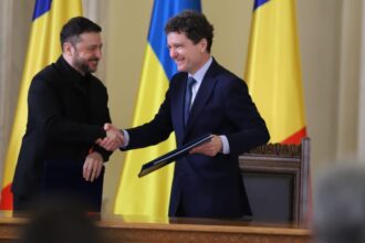 nicusor dan i a dat lui zelenski gazele romanesti din marea neagra se vor ocupa de ele o tara non ue nato si aflata in razboi ucraina ne a dat la schimb ziua limbii romane 69b3eea5649ff