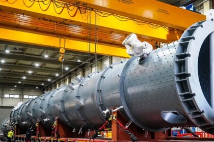 planuri mari pentru industriile gazului energetica si nucleara comes savinesti isi dezvolta gama de productie cu executia de reactoare de proces si schimbatoare de caldura in greutate de pana la 450 69b015d67823b