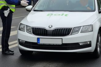 se intampla in constanta sofer de bolt prins la volan fara permis 69c2b08e4dd8e