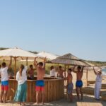 sfarsitul junglei de pe plaje curatenia pe litoral statul interzice terasele in zone fara puz 69ba9da8321be