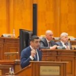 urlete si fluiere anti trupe sua parlamentul accepta prezenta pe teritoriul tarii de echipamente si forte militare americane simion aur nu trebuie sa fim slugoi 69b19fa2d7726