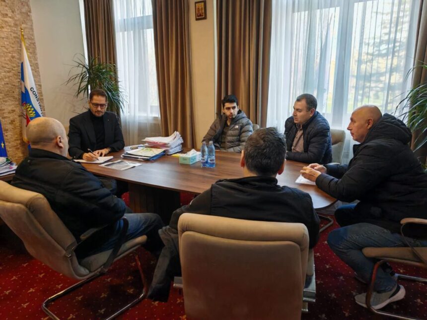 viceprimarul rasauteanu invitatie pentru constanteni la audiente va incurajez sa veniti sa discutam deschis si sa gasim solutii impreuna 69baa22775379