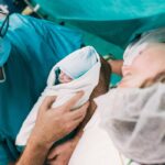 boala care mananca tesuturile complicatia rara cu care s a confruntat o femeie dupa cezariana nu a avut voie sa si vada bebelusul timp de trei luni 69ecbf8905fad