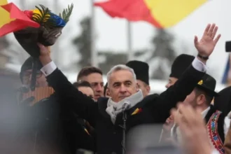 calin georgescu economia romaniei intra in zid in toamna vom fi in categoria junk pana la finalul anului sua vor iesi din nato 69edf99b659d5