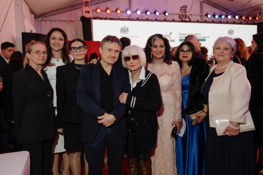 cp faptele bune sunt la moda fashion si eleganta britanica in sprijinul proiectului lifeteki de dotare a sectiei pediatrice de la sanatoriul techirghiol 69ce01441d7ad