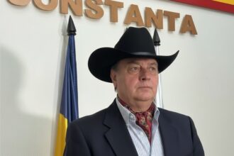 de data asta e pe bune mitroi a demisionat din functia de presedinte al consiliului judetean constanta am ajuns de varsta dallas ului ma retrag la ferma 69cd206d81bcf