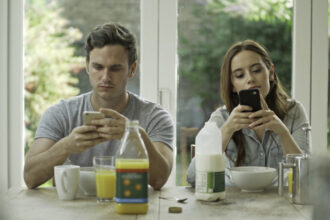 dependenta de telefon explicata de specialisti semnele si efectele asupra creierului un comportament dificil de controlat 69ec53b8d0c97