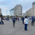 mitingul de sustinere a lui bolojan un dezastru monumental 100 de persoane in piata victoriei 69e656f2b6385
