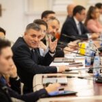 negoi usr constanta le transmite la revedere celor de la psd romania nu isi permite o criza politica creata artificial noi ramanem 69e7918231677