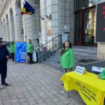 protest greenpeace impotriva neptun deep daca buzoianu e prea ocupata am venit noi la ea 23 de delfini au esuat recent pe plajele din constanta 69e9db183c0c7