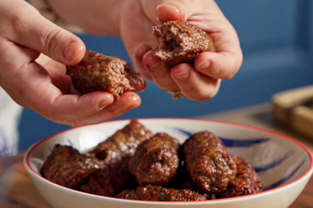 reteta veche de 100 de ani pe care o foloseste jamila pentru a pregati pasta de mici ies suculenti si gustosi 69f35bfaf3262