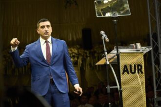 simion creste propaganda anti aur daca voi nu puteti conduce lasati ne pe noi 69f34ddf653b5