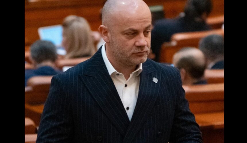 subventii legate de rezultate in integrarea tinerilor hristu aur propune cate 2 250 de lei timp de 12 luni pentru angajatorii care incadreaza absolventi pe durata nedeterminata 69d114bbbb9d4