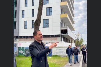 viceprimarul rasauteanu in mamaia pentru verificari trebuie sa acordam mai multa atentie statiunii si turistilor video 69ec9ee9193f4