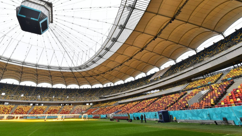 ciprian ciucu a semnat dosarul de candidatura pentru ca bucurestiul sa gazduiasca finala uefa europa league in 2028 6a1854591ed1e