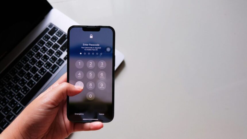 codul ascuns din telefon care te poate ajuta sa l recuperezi in caz ca ti a fost furat 69f9cdb904919
