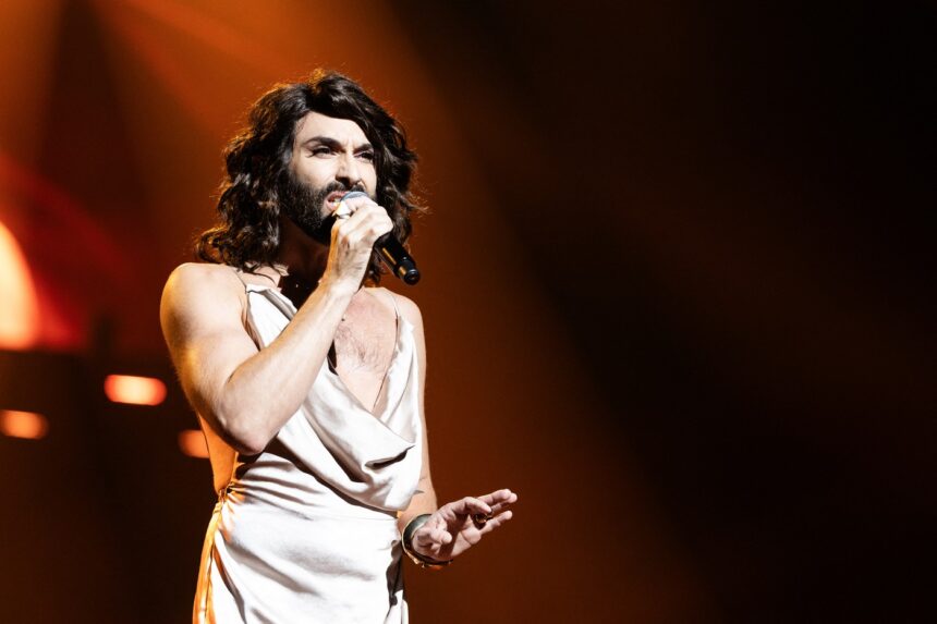 conchita wurst transformare spectaculoasa la peste 10 ani de la victoria de la eurovision schimbarea este cea mai mare constanta a mea 6a0ec4f88cceb