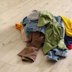 de ce ajungem sa lasam hainele gramada pe jos fenomenul explicat de specialisti si legatura cu adhd 6a05988908ce6