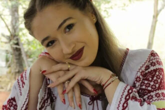 doliu in folclorul romanesc andreea micu a murit la doar 17 ani dupa ce a suferit un avc inainte de a urca pe scena 6a13f3d1c0882