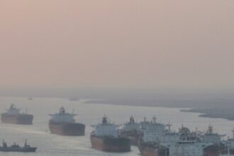 iran deschide selectiv stramtoarea ormuz nave capturate si scufundate negocieri blocate 6a075118e0ad7