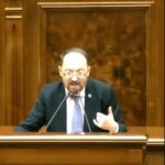 microfon taiat senatorul sava impiedicat in parlament sa faca apel la alesi sa voteze motiunea de cenzura video 69f8b4ce22071