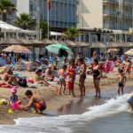 minivacanta de 1 iunie pe litoral anat s au lansat oferte in care familiile beneficiaza de gratuitati pentru cei mici 6a14357c171d2