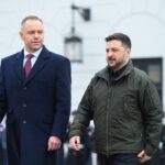 nawrocki vrea sa i retraga lui zelenski cea mai inalta distinctie poloneza presedintele ucrainei a reinfiintat o unitate din randurile formatiunilor ss care a luat parte la masacrarea evreilor 6a19c617a1d13