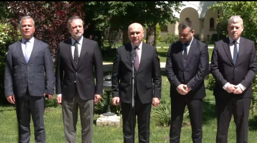 nicusor dan s a trezit cu un pnl foarte dur la consultari bolojan daca psd este la guvernare atunci noi vom fi in opozitie nu sustinem nici o formula in care se regaseste psd nici macar 6a0aecc8103cc