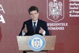 nicusor dan trebuie sa comunicam uman nu propagandistic politicienii stau in talk show uri dar oamenii sunt pe tiktok 6a16b2e1c17d2