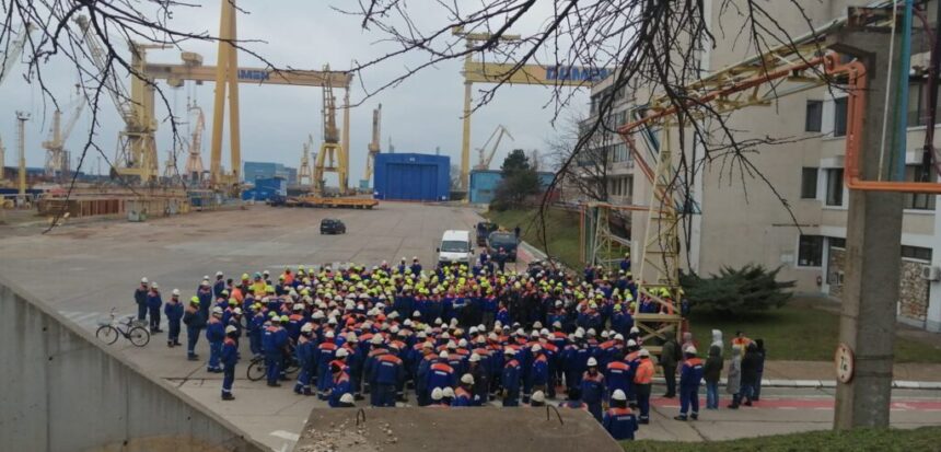 sase licitatii consecutive ale santierului naval mangalia pentru vanzare la pret de piata 6a0c1d3582a86