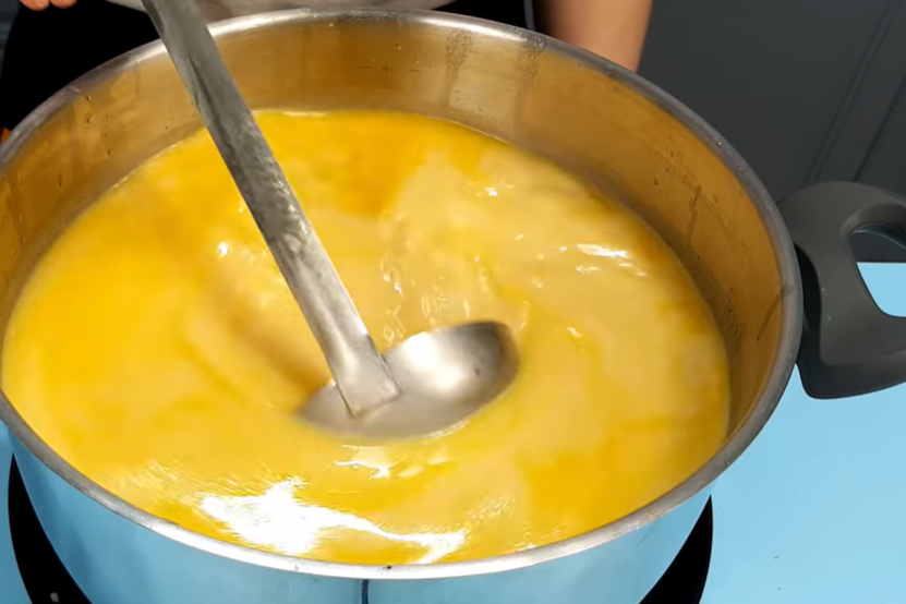 secretul unei ciorbe de burta perfecte ingredientul care trebuie pus primul la fiert pentru un gust autentic 6a01ce5f387a9