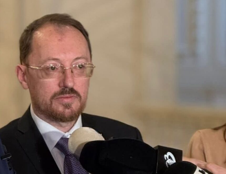 senatorul sava dezlantuit pe usr in dezbaterea pe desfiintarea unor institutii culturale avem deficiente grave la educatie si inevitabil la cultura cred ca ar trebui sa infiintam sa in 6a0d943d1d967