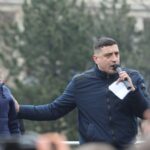 simion a dat militaria jos din pod nici un parlamentar aur nu iese din rand toti vor vota pentru la motiunea de cenzura guvernul calin georgescu ramane o ipoteza 69f8778bcfb96