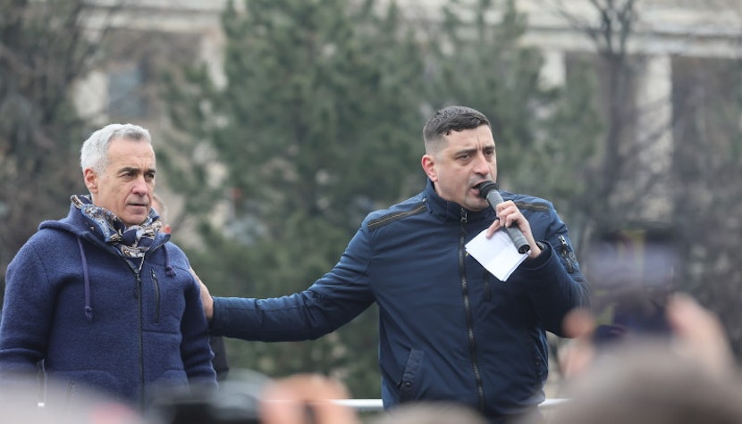 simion a dat militaria jos din pod nici un parlamentar aur nu iese din rand toti vor vota pentru la motiunea de cenzura guvernul calin georgescu ramane o ipoteza 69f8778bcfb96