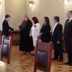 sosoaca s a dus la nicusor dan ca sa i ceara demisia esti presedinte neconstitutional si ilegitim 6a0b1b6f1d040