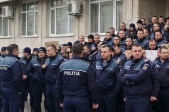 structurile de ordine publica ar putea intra intr o zona de risc operational snppc avertizeaza ca politistii vor demisiona pe capete din cauza interdictiei cumulului pensiei cu sala 69f5e29fc9eb6
